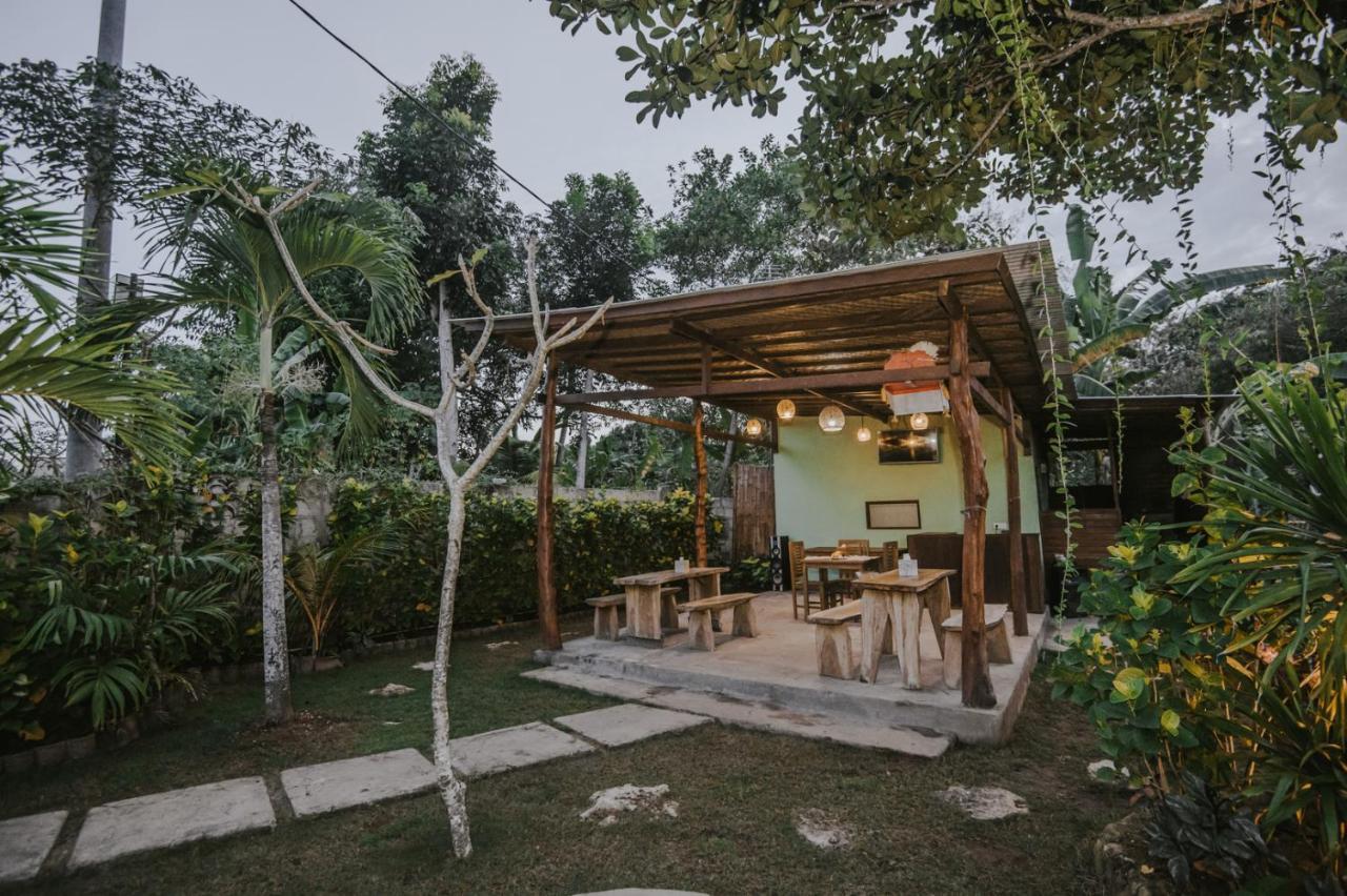 Apartamento Nerima Hut Lembongan Exterior foto