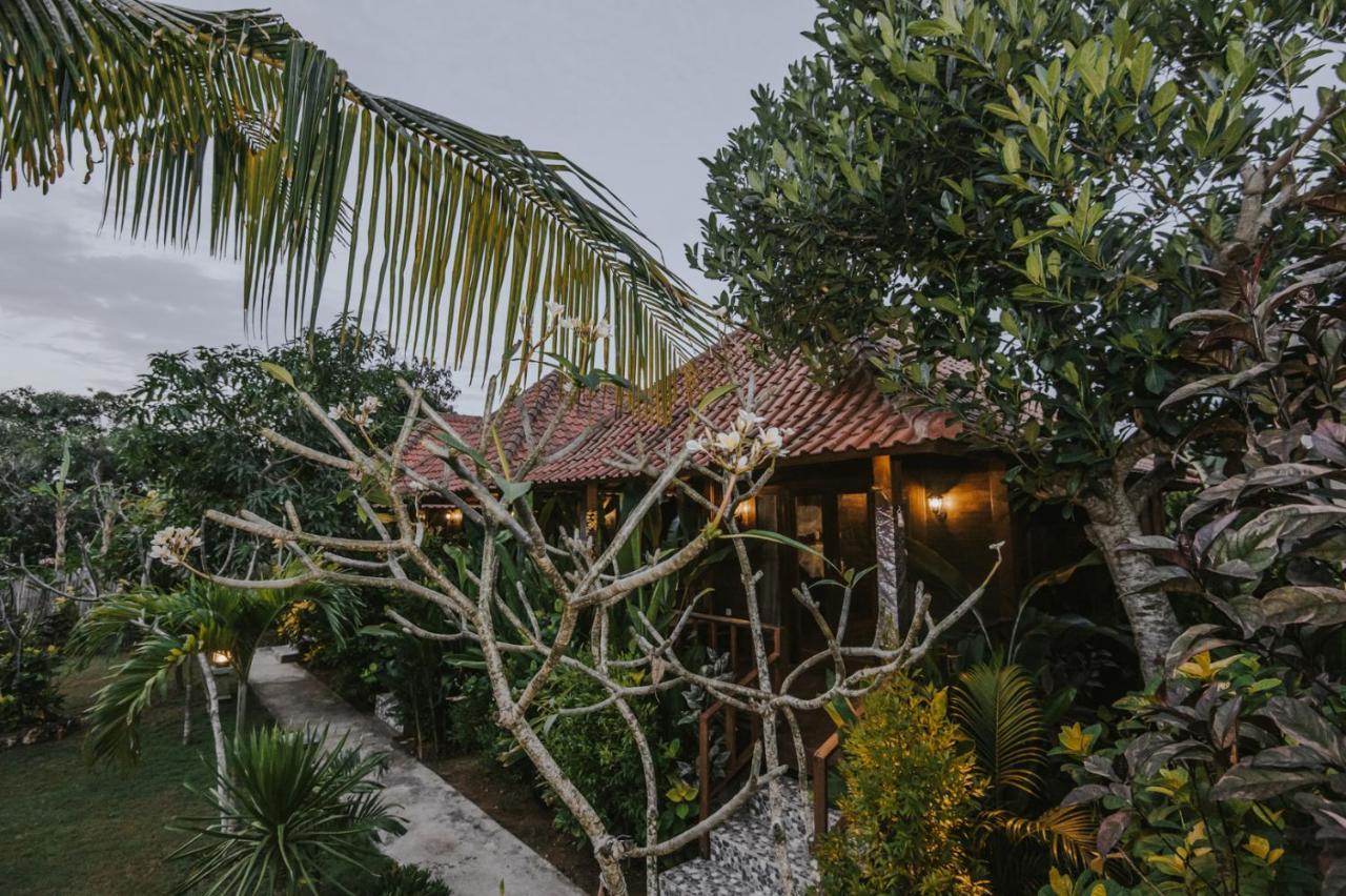 Apartamento Nerima Hut Lembongan Exterior foto