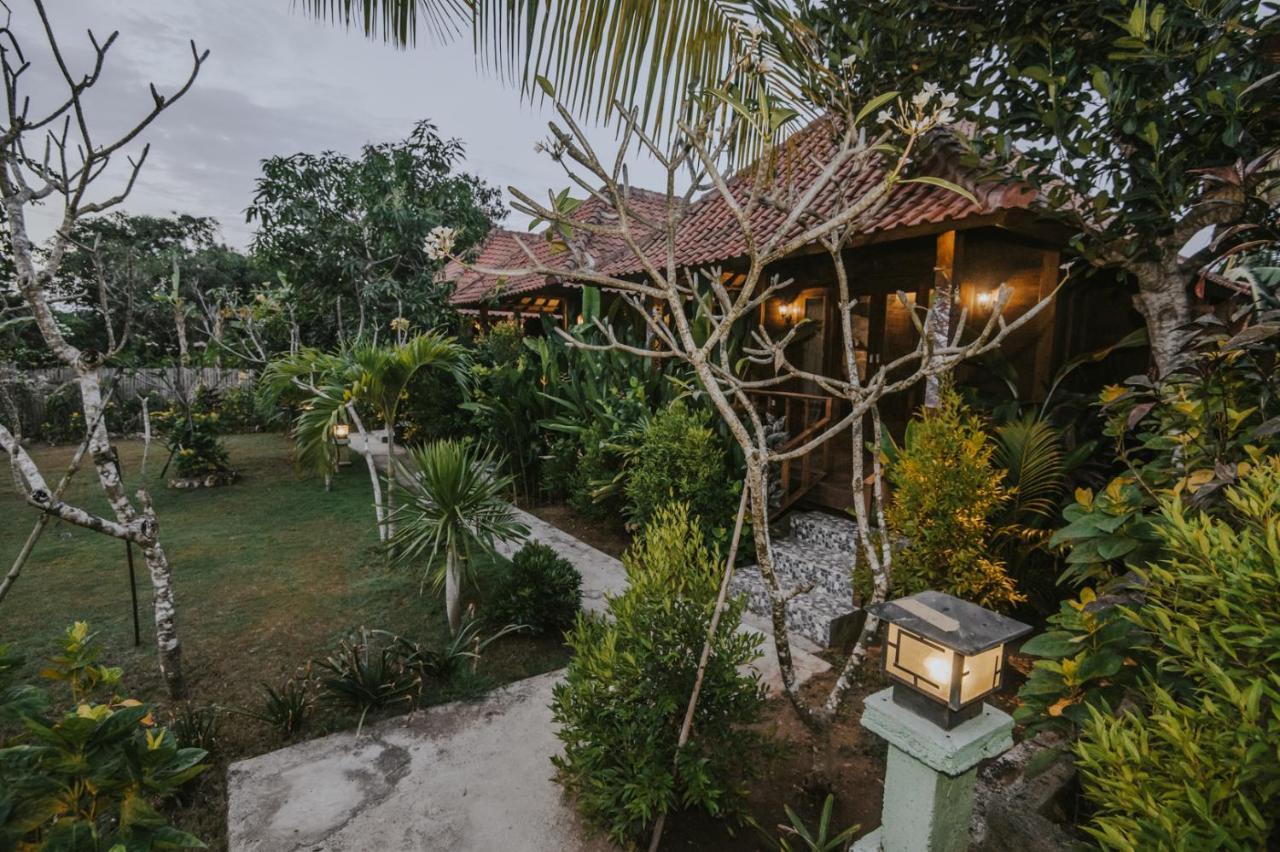 Apartamento Nerima Hut Lembongan Exterior foto