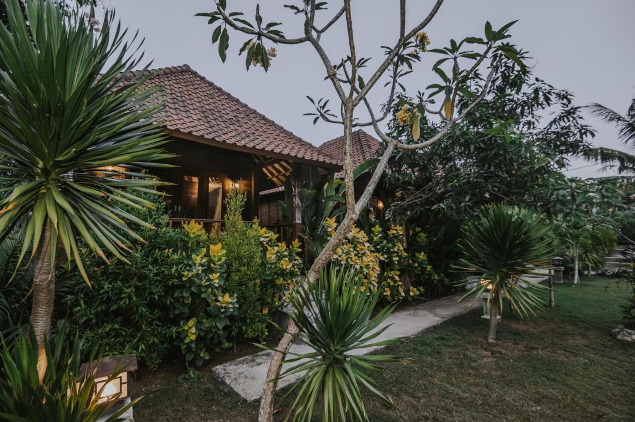 Apartamento Nerima Hut Lembongan Exterior foto